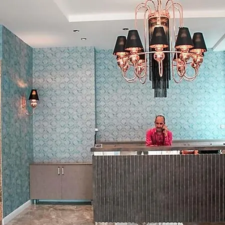 Hotel Talles *