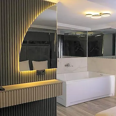 Talles Hotel Gaziemir