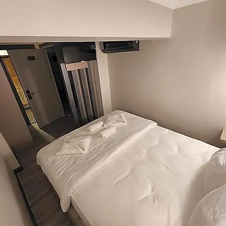 Talles Hotel *
